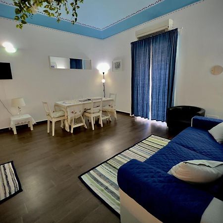 Porto Salvo Apartments - By Vacation Service Cefalu Bilik gambar
