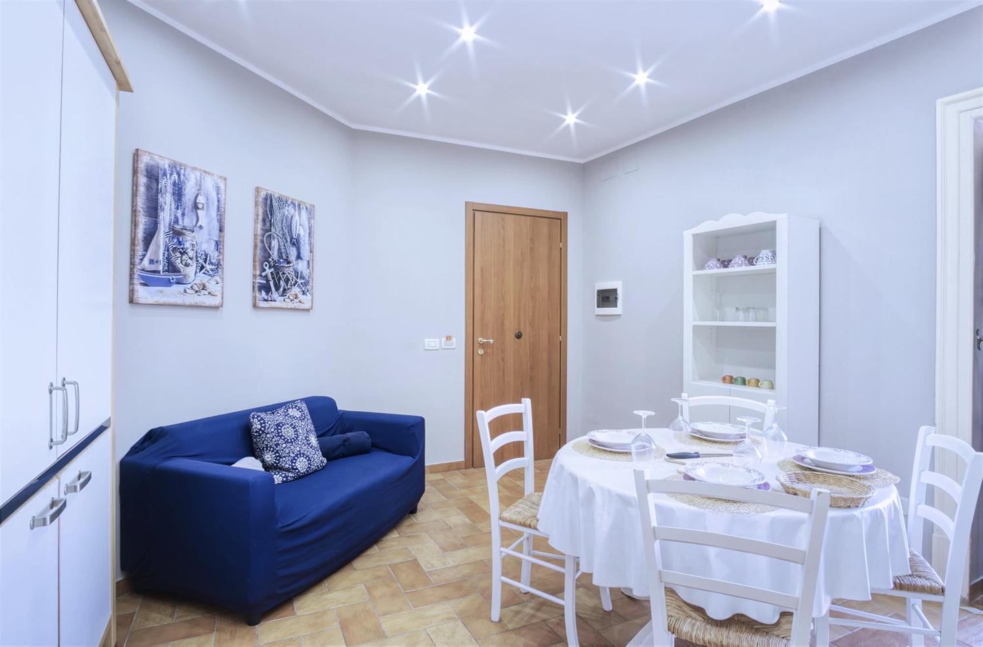 Porto Salvo Apartments - By Vacation Service Cefalu Bilik gambar